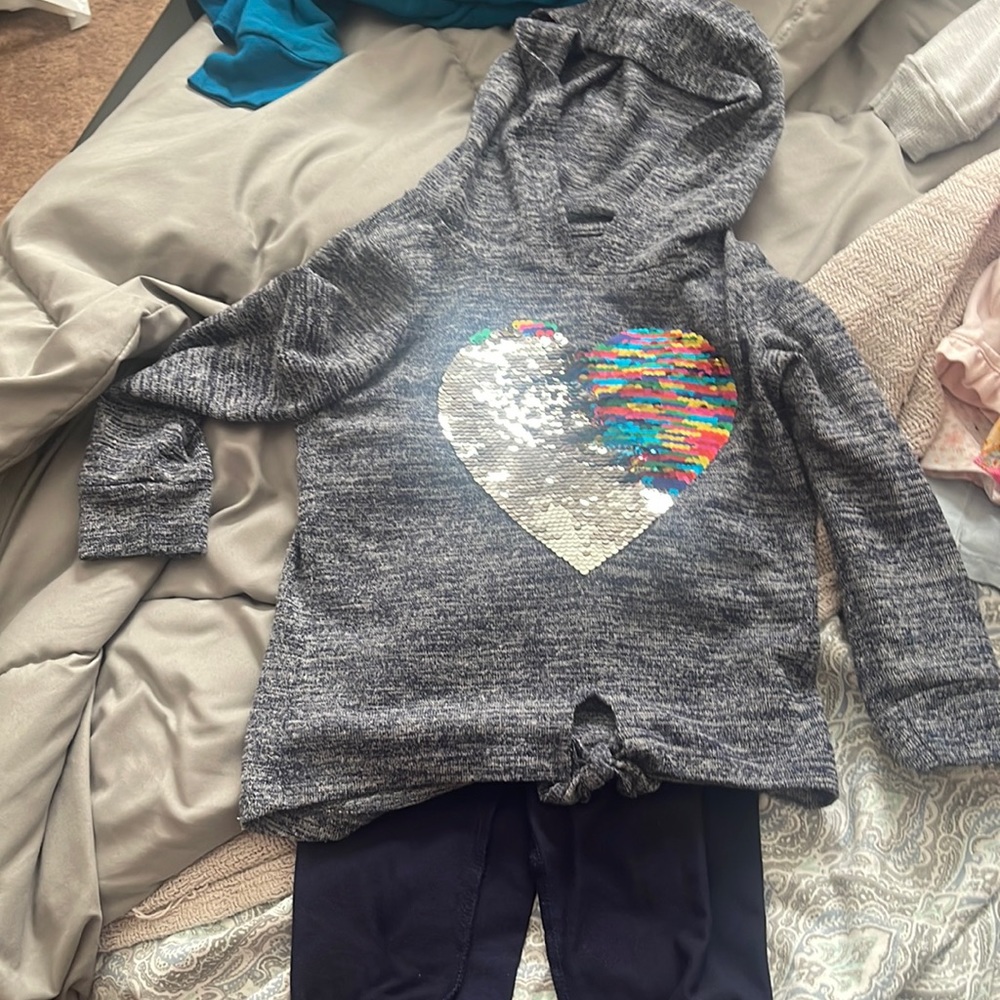 Pant outfit. Shirt with Hoodie